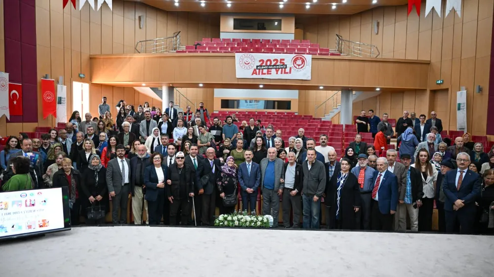 1 Ekim Dünya Yaşlılar Günü’nde Düzenlenen“Her Alanda İyilik Hali”Programı Vali Aktaş’ın Katılımlarıyla Gerçekleştirildi