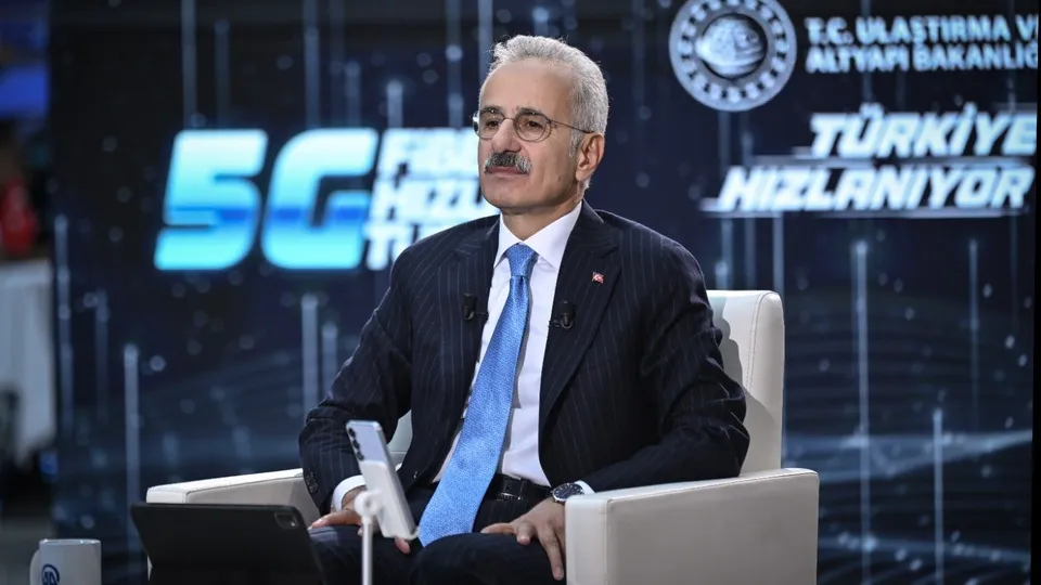 BAKAN URALOĞLU “5G