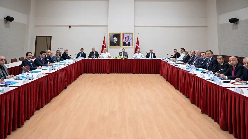 GENİŞLETİLMİŞ İL GÜVENLİK VE ASAYİŞ KOORDİNASYON TOPLANTISI VALİ AKTAŞ BAŞKANLIĞINDA YAPILDI