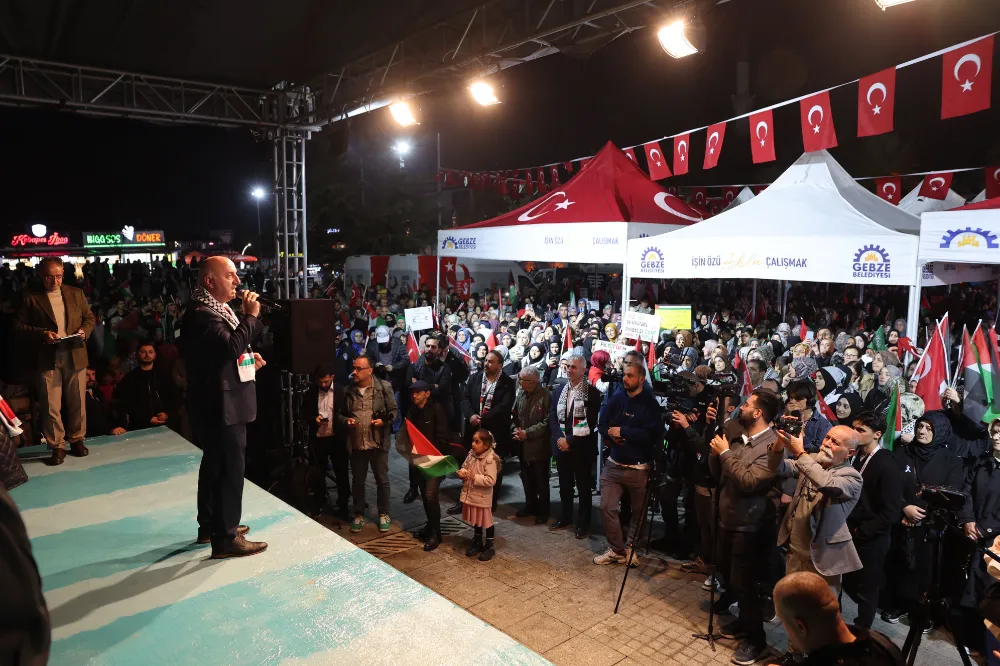 BAŞKAN BIYIK: ‘BİZİM KALBİMİZ GAZZE’DE ATIYOR