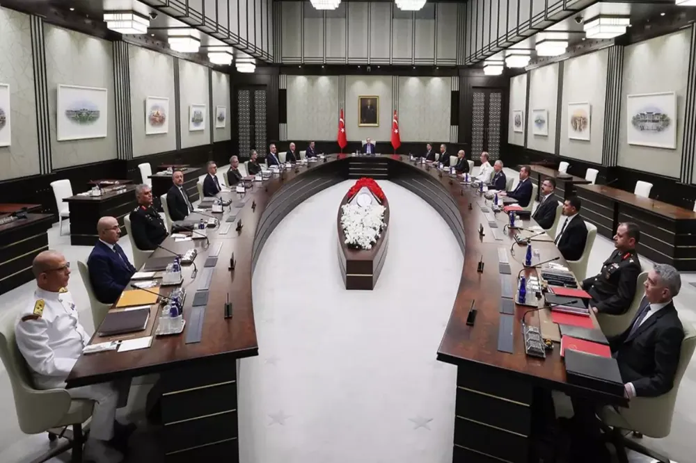 ERDOĞAN BAŞKANLIĞINDA MGK TOPLANTISI: 8 MADDELİK BİLDİRİ YAYINLANDI